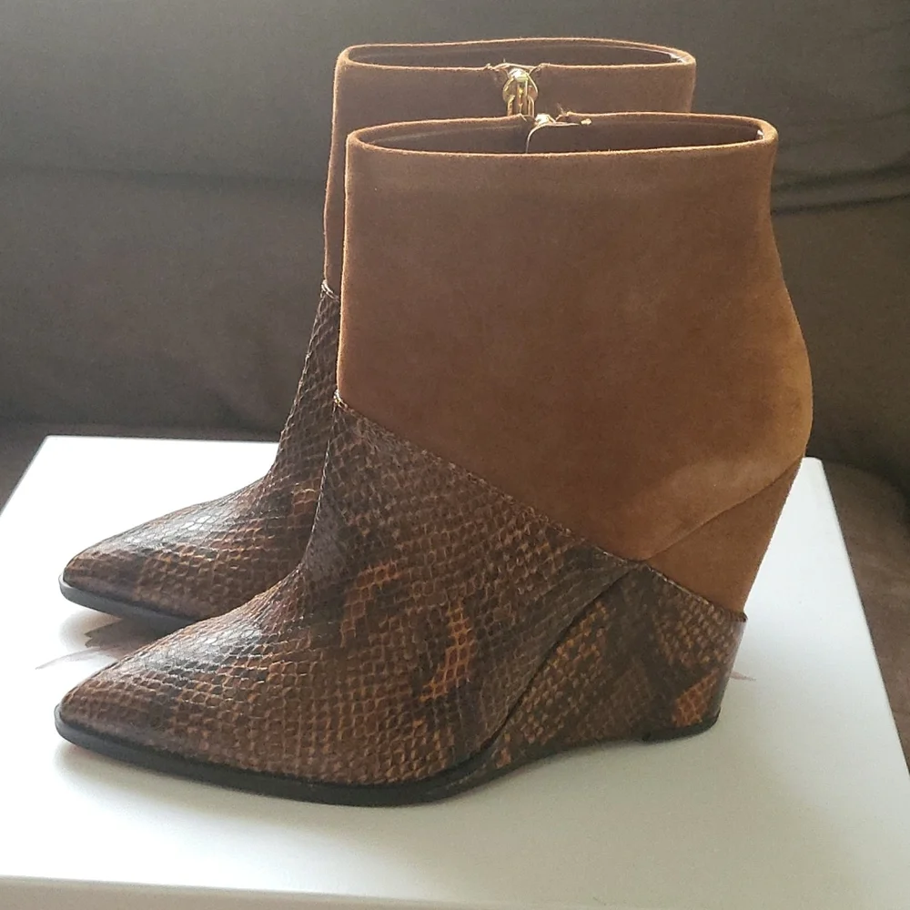 Booties - Picture 4 of 6